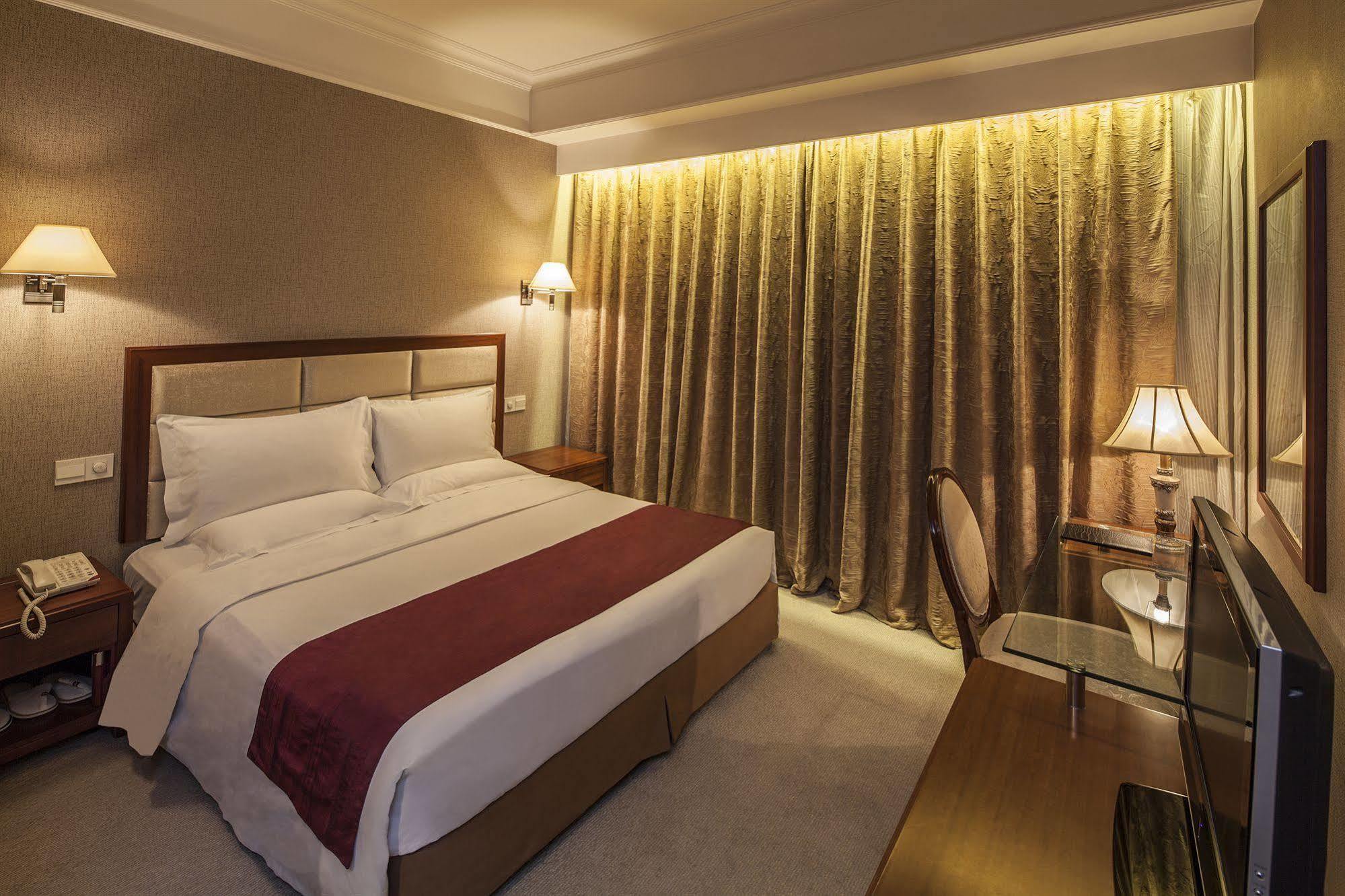 Hotel Grand Madison Jinqiao