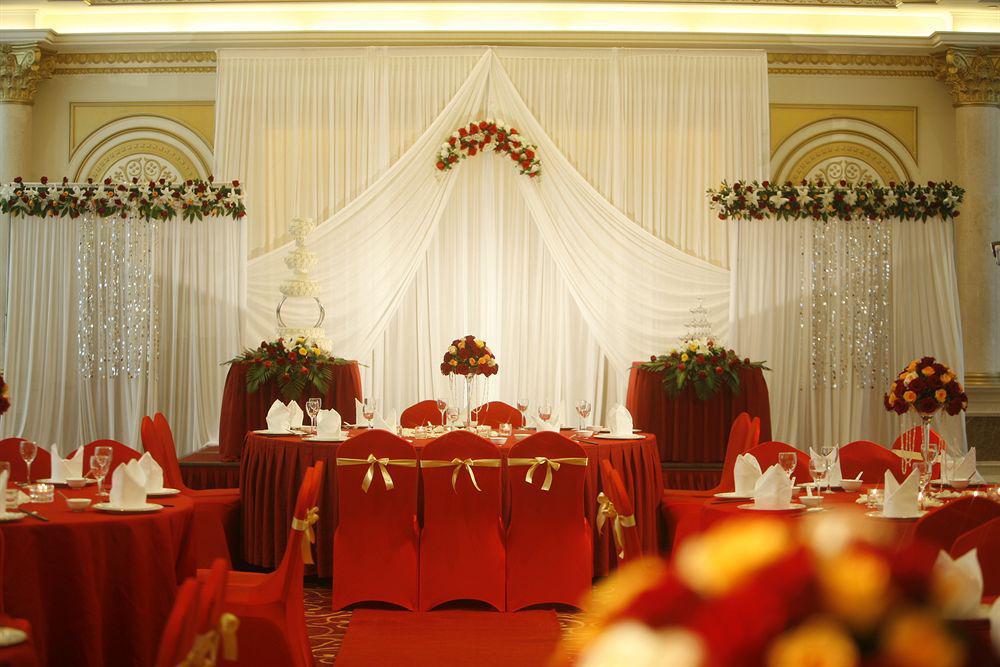 Grand Madison Jinqiao Hotel 5*